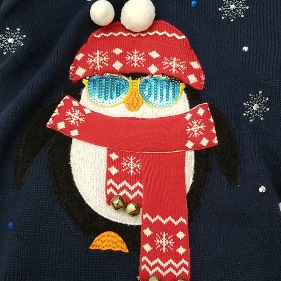 Light Up Christmas Sweater Penguin Small - Picture 5 of 7